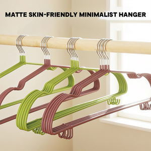 Cintre en plastique multifonction de haute qualité, cintre à linge premium avec crochet en métal, cintre en plastique antidérapant, utilisation dans la garde-robe - Product Image 1