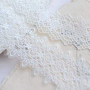 3d פרח רקום תחרה רקומים פוליאסטר לבן שחור גבול תחרה חיתוך עבור שמלה - Product Image 5