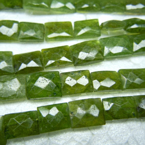 Perles de pierres précieuses facettées Vessonite Chicklet, vertes de qualité supérieure, pour la fabrication de bijoux, taille 8 pouces, 7-10 mm - Product Image 1