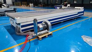 ส่วนลด 19% เครื่องตัดแบบสั่นสะเทือน 1530 พร้อมกล้อง CCD ควบคุมด้วย PLC กำลังไฟ 1000 กิโลวัตต์ รับประกัน 2 ปี สำหรับโฟมและยาง - Product Image 6