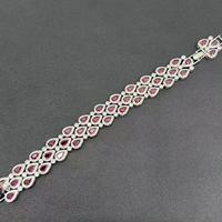 Ensemble de bijoux en cuivre plaqué or de luxe chic inspiré des designers Honggang avec détails en zircon exquis