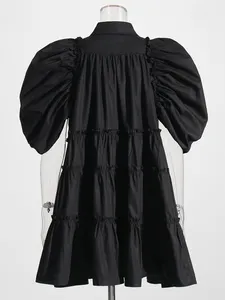 Askısı yaz yaka puf kollu tek göğüslü eklenmiş bayanlar rahat elbiseler kadın elbise 2023