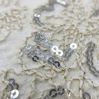 Tissu en polyester 100% tricoté avec broderie de sequins floraux blancs, motif floral bicolore, pour robe de soirée ou de mariage pour filles