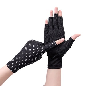 Demi-doigts de haute qualité été extensible <span class=keywords><strong>anti</strong></span>-dérapant crème solaire <span class=keywords><strong>Uv</strong></span> Protection <span class=keywords><strong>mitaines</strong></span> cyclisme conduite gants - Product Image 4