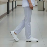 Chaussures de sécurité médicales imperméables légères en EVA pour hôpital, blanches, pour femmes et hommes, vente en gros