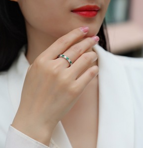 <span class=keywords><strong>Bague</strong></span> en Argent Pur 925 Moissanite Style Européen et Américain, <span class=keywords><strong>Saphir</strong></span> Rouge Trésor <span class=keywords><strong>Vert</strong></span> pour Femme, Bijoux en Argent 925 - Product Image 3
