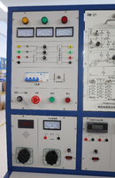 Équipement de laboratoire électrique éducatif avec système de sécurité pour l'enseignement et la formation en circuits analogiques, numériques et en électronique de puissance