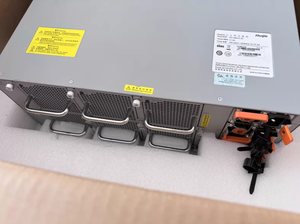 RG-S6910-3C Commutateur de centre de données 100G haute densité modulaire 4U 3 emplacements Capacité de commutation 19,2 Tbps Compatible en version précédente - Product Image 5
