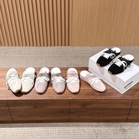 Sneakers en daim pour femmes de style designer de haute qualité, chaussures décontractées à enfiler, mules multicolores, baskets décontractées