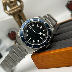 Montre mécanique automatique GMT pour hommes, 40mm, bracelet en acier 904L, lunette en céramique, montre de sport lumineuse pour plongée, vente en gros - Product Image 3