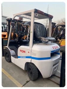 Original Japanese TCM FD25 2.5 Ton Diesel Forklift with Isuzu Engine <b>Used</b> for Sale - Product Image 1