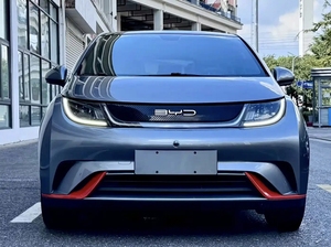 BYD Dolphin Eléctrico Usado, Hatchback Gris, 5 Asientos, Volante a la Izquierda, Vehículo Eléctrico Seminuevo en Venta - Product Image 5