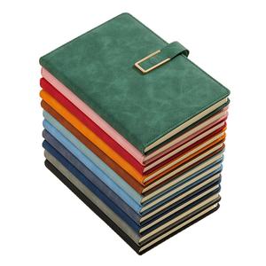 สมุดบันทึกปกหนัง A5 พร้อมตัวล็อคแม่เหล็ก สมุดไดอารี่ สมุดจดบันทึกแบบพกพา สมุดวางแผนการเดินทาง <span class=keywords><strong>ชุด</strong></span>กล่องของขวัญ - Product Image 2