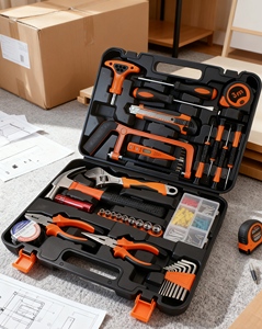 Kit de herramientas manuales multiusos de <span class=keywords><strong>carpintero</strong></span> con alicates Juego de destornilladores de precisión Hoz Acero al cromo vanadio para reparación del hogar - Product Image 5