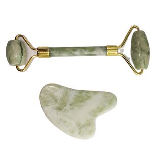 Magnifique ensemble de rouleaux de massage facial en jade et quartz rose, comprenant un rouleau de massage en pierre Bai Jia Cui et un ensemble Guasha - Product Image 1