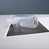 Bouteille souple portable en plastique de 30 ml et 50 ml avec mousqueton et bouchon à clapet pour savon liquide et désinfectant pour les mains, avec porte-clés