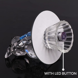 Petit ours en cristal avec Base lumineuse Led, Souvenirs de baptême pour garçon, idée de <span class=keywords><strong>cadeau</strong></span> - Product Image 4