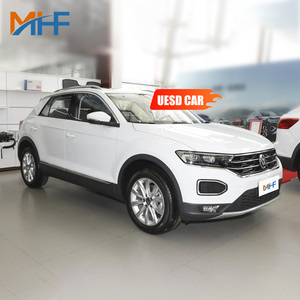 Volkswagen <span class=keywords><strong>T</strong></span>-<span class=keywords><strong>Roc</strong></span> Time Edition 2023 280TSI DSG Benzina Trazione Anteriore Interni in Pelle Chiara Telecamera Posteriore Pneumatici R17 - Product Image 2