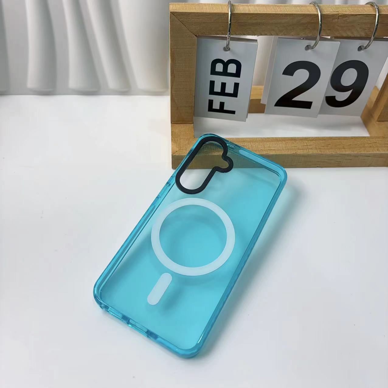 Blu magnetico brillante