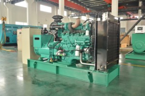 हेवी ड्यूटी इलेक्ट्रिक जनरेटर 250kva फैक्ट्री पावर डीजल इंजन 6LTAA8.9-G2 जनरेटर 200kw कीमत - Product Image 4