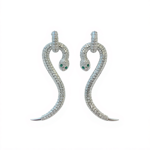 Orecchini a Serpente in Oro Bianco E3054 con Diamanti Taglio Brillante Rotondo Colore D Naturale Lussuosi da Donna per Uso Quotidiano - Product Image 1