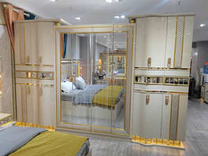 Juego de Muebles de Dormitorio de Lujo Elegante con Armario de 8 Puertas con Espejo e Iluminación LED, Hermoso Juego de Dormitorio de Lujo Tamaño Super King - Product Image 6