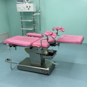 クリニックの産科診察と出産治療のための電動多機能婦人科分娩ベッド - Product Image 4