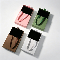 Boîte à bijoux portable pour bagues, boucles d'oreilles, accessoires, bracelets, colliers – Étui d'emballage rigide en carton – Vente en gros fabricant