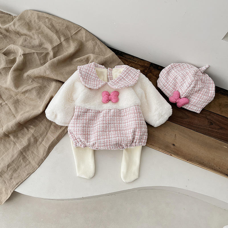 Three-piece set of pictures