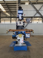 Machine de fraisage CNC FANUC de haute précision avec broches BT30/BT50, capacité robuste, fonctionnement automatique pour le travail des métaux