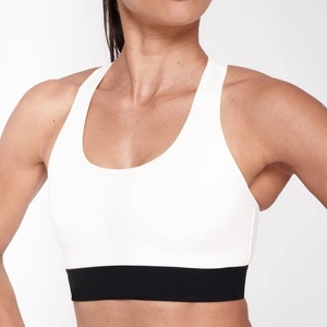 Soutien-gorge de sport haute performance OEM, blanc premium, séchage rapide et infroissable, soutien-gorge sexy pour pom-pom girl avec fonction respirante, taille plus - Product Image 4