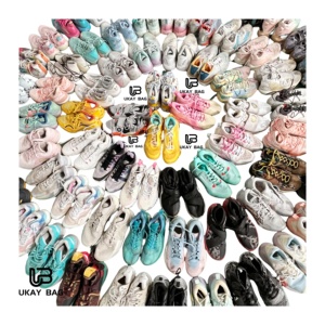 Chaussures d'occasion S3-2 <span class=keywords><strong>basket</strong></span>-ball marque chinoise hommes Chine chaussure de <span class=keywords><strong>basket</strong></span>-ball vente chaude usine en gros sepatu bekas - Product Image 1