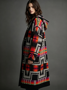 Manteau long à capuche imprimé géométrique style bohème pour femme, coupe ample, ouvert sur le devant, service de personnalisation disponible - Product Image 2