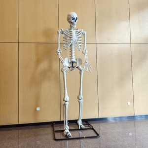 Decoración de Halloween para Exteriores, Esqueleto Gigante de 3 Metros con Ojos LED, Espeluznante y Terrorífico - Product Image 6