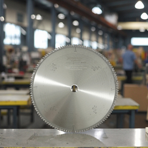 เครื่องเลื่อยเชื่อมเลเซอร์505มม. เครื่องตัดอลูมิเนียม120ตันแบบความถี่สูงทนทาน25.4เชื่อมแบบความถี่สูงขนาด30มม. เจาะ4.4มม. kerf ขายส่งจากโรงงาน OEM - Product Image 1