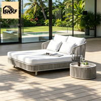 Ensemble de lit de jour tressé en corde double taille avec pieds en aluminium et coussin épais, ton neutre, pour extérieur, jardin, bord de piscine, villa, complexe hôtelier