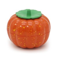Broyeur à herbe créatif Halloween en forme de citrouille avec visage souriant, style moderne, accessoires manuels pour les boutiques de tabac et l'utilisation du tabac
