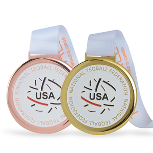 Médaille de finisseur de course en alliage de zinc avec logo personnalisé, souvenir de tournoi, médailles de récompense sportive personnalisées avec ruban imprimé - Product Image 1
