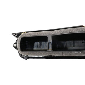 ช่องแอร์ด้านซ้าย Peugeot Citroen 3008 4008 5008 รุ่น YL004361ZD ตัวปรับแอร์แบบแมนนวล ทำจากพลาสติก อะไหล่ระบบปรับอากาศ - Product Image 3