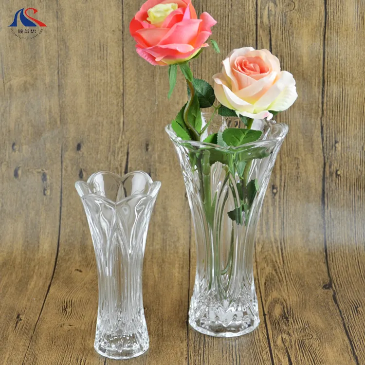 מפעל סיטונאי מחיר פרח זכוכית אגרטלים זכוכית חתונה המרכזי עם שולחן עבודה עיצוב מובלט שרת