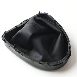 Funda Protectora de Plástico para Palanca de Cambios de Coche Nissan - Product Image 1