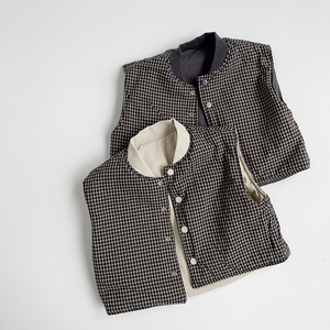 Nouvelle collection hiver : Gilet réversible épais pour enfants, garçons et filles, motif écossais, sous-vêtement chaud, vêtements élégants pour enfants - Product Image 3