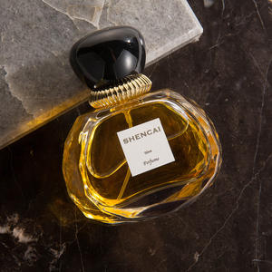 Botella de Perfume de Vidrio Transparente Redonda de 50 ml, Estilo <span class=keywords><strong>Vintage</strong></span> de Guangdong, con Tapa Única para Mujer - Product Image 3