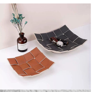 Plateau <span class=keywords><strong>de</strong></span> <span class=keywords><strong>valet</strong></span> en cuir PU petites clés montres plateau <span class=keywords><strong>de</strong></span> courtoisie décoratif pour table <span class=keywords><strong>de</strong></span> <span class=keywords><strong>nuit</strong></span> commode chevet entrée Table bureau - Product Image 2