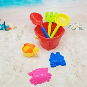 夏季沙滩沙箱玩具套装，带浇水桶和铲子铲模具桶有趣的儿童户外玩具光滑边缘