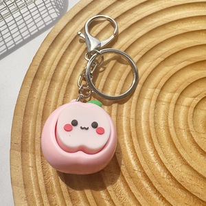 Llavero de Frutas de Dibujos Animados, Mini Limón, Fresa, Uva, Melocotón, Piña, Colgante Adorable para Bolsos, Pequeño Regalo para Mujeres y Niños - Product Image 6