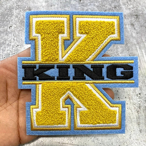 Parche de Chenilla Bordado Termoadhesivo Grande y Colorido con Temática de Libertad en Diseño de Moda, Personalizable con Letras - Product Image 1