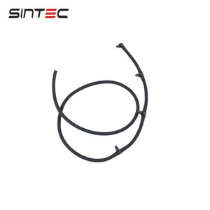 Fournisseur en gros de pièces automobiles pour véhicules utilitaires OEM, tuyau de retour de carburant 5801876961 500392262 STV10058 pour Iveco Daily <span class=keywords><strong>2.3</strong></span> - Product Image 1