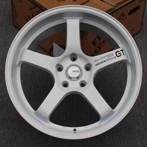 Rines de Aleación Yokohama Estilo GT de 16/17/18/19 Pulgadas, Color Negro Mate, Universales, Personalizados, para Motocicleta y Tesla - Product Image 1
