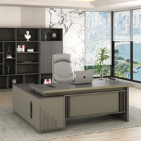 Scrivania Direzionale Moderna in Alluminio e MFC, Forma a L, per Ufficio Esecutivo e CEO, Tavolo per Computer di Lusso